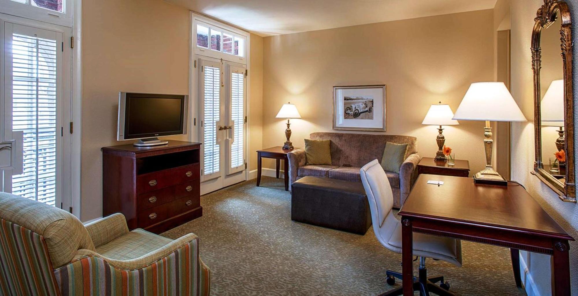Hampton Inn & Suites Birmingham-Downtown-Tutwiler Zewnętrze zdjęcie